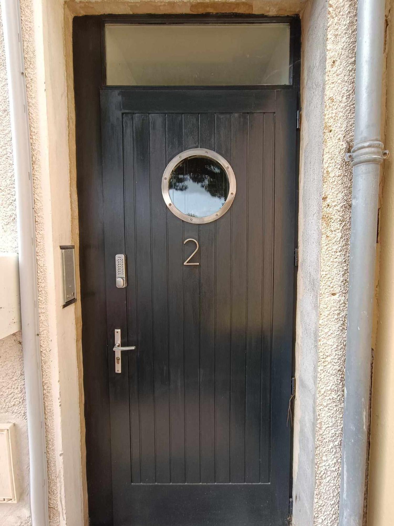 Palais Sur A 100 Metres De La